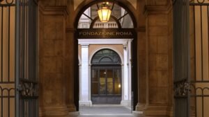 Đức Thánh Cha bất ngờ thăm Tổ chức Roma