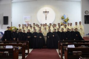 THÁNH LỄ KỈ NIỆM NGÂN KHÁNH KHẤN DÒNG– LỚP KHẤN XV