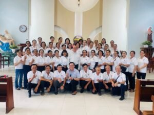 BPV MIỀN VÀ BPV CÁC XỨ MIỀN HỐ NAI, GP. XUÂN LỘC VỀ NHÀ DÒNG CHÚC MỪNG BỔN MẠNG NHÀ DÒNG, LỄ MẸ SẦU BI 2025