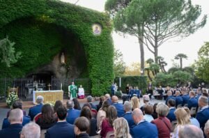 Đức Thánh Cha mời gọi các Hiến binh Vatican phục vụ Giáo hội với phong cách Tin Mừng