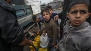 Đức Thánh Cha đã gửi 5.000 viên thuốc kháng sinh cho trẻ em Gaza