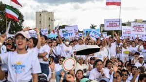 Giáo hội Philippines phát động Chiến dịch áo trắng kêu gọi chống tham nhũng và cầu nguyện cho quốc gia