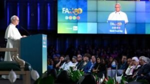 Đức Thánh Cha viếng thăm Trụ sở Lương Nông Thế giới