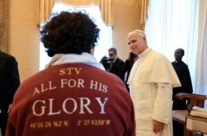 Đức Thánh Cha mời gọi tín hữu Tây Ban Nha vun đắp đời sống nội tâm và nhận ra Chúa nơi người nghèo