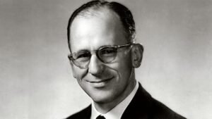 Đức Thánh Cha Lêô XIV ký sắc lệnh công nhận phép lạ, doanh nhân Enrique Shaw sẽ được phong chân phước