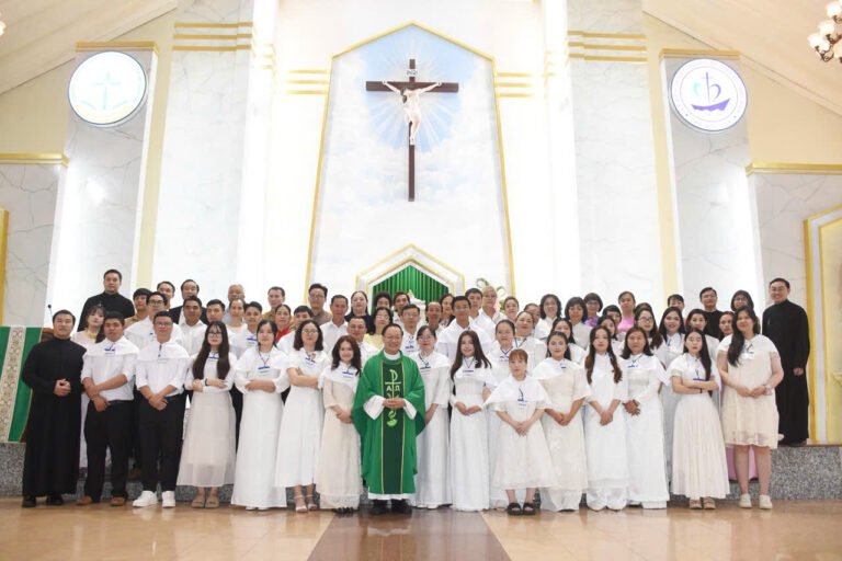 Lễ Rửa Tội và Hôn Phối tại nhà thờ Châu Bình Chúa Nhật ngày 25.01.2026