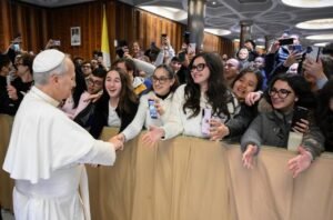 Đức Thánh Cha gặp gỡ các bạn trẻ của giáo phận Roma