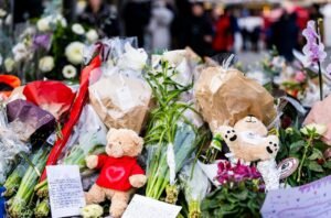 Giáo hội Thụy Sĩ hiệp thông cầu nguyện cho các nạn nhân vụ cháy ở khu nghỉ dưỡng của Thụy Sĩ