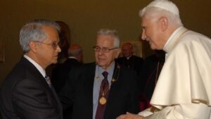 Các học giả tôn vinh di sản Đức Biển Đức XVI và cuộc chiến vì linh hồn châu Âu