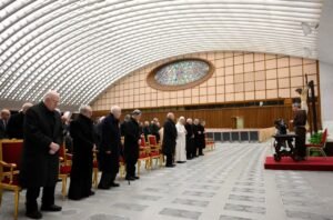 Giảng thuyết viên phủ Giáo hoàng: Hoán cải và khiêm nhường là con đường dẫn đến hòa bình