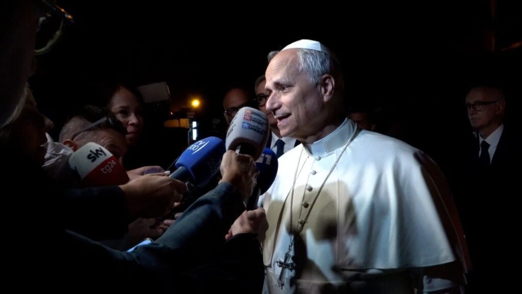 Đức Thánh Cha tiếp tục kêu gọi các chính quyền ngừng bắn và tìm kiếm hòa bình thông qua đối thoại