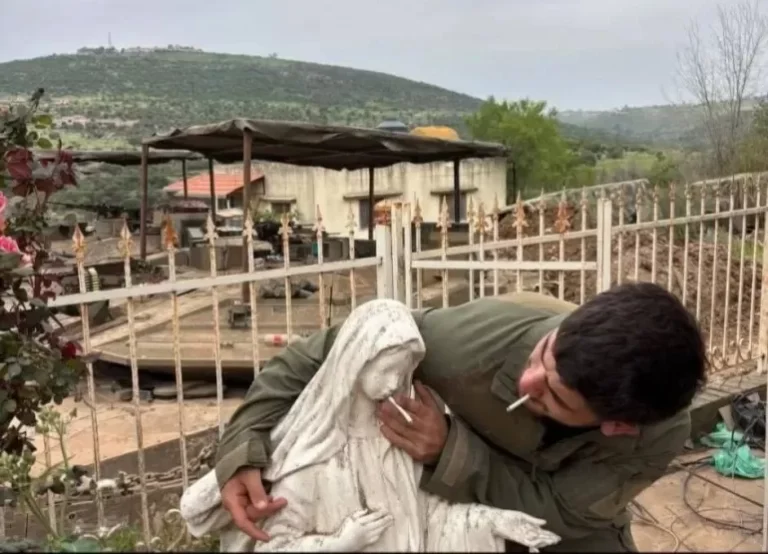 Thêm một vụ phạm thượng khác chống Kitô giáo tại Liban từ một binh sĩ Israel
