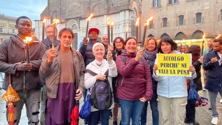 Các tu sĩ ở Bologna và mạng lưới hy vọng đón tiếp người di dân