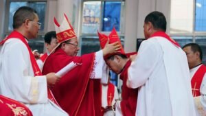 Một thế kỷ từ ngày sáu giám mục Trung Quốc được Đức Piô XI truyền chức đến Thỏa thuận tạm thời về việc bổ nhiệm giám mục