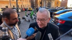 ĐHY Parolin: Đức Thánh Cha rất thanh thản trước khi nhập viện
